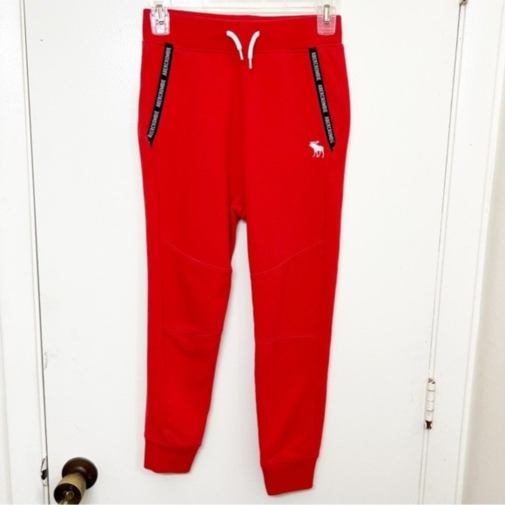 Pre-owned Abercrombie Kids Icon Joggers Red Sweatpants